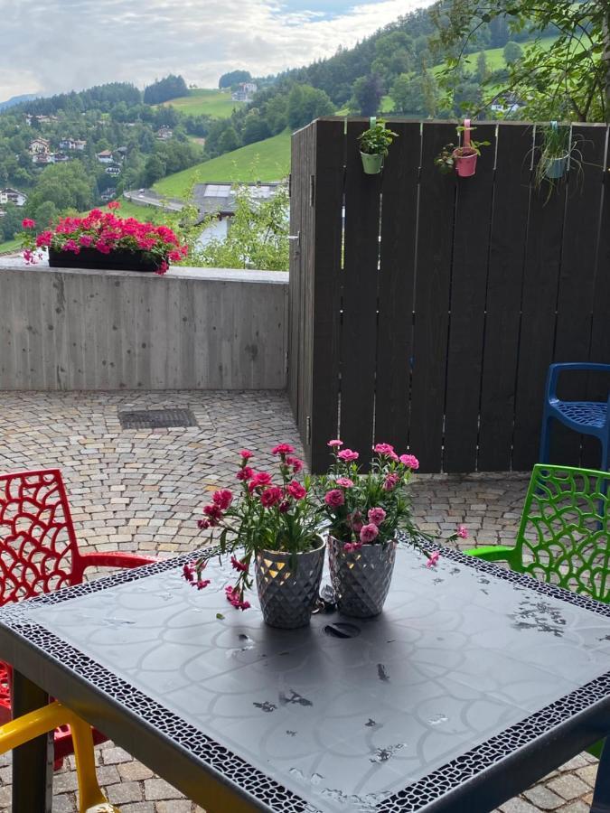 Casa Sciliar Centro Paese Pink Lejlighed Fiè Eksteriør billede
